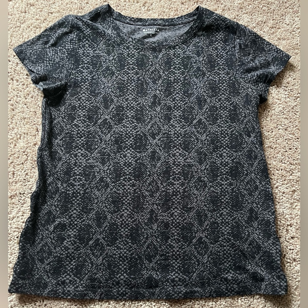 Athleta snake print shirt